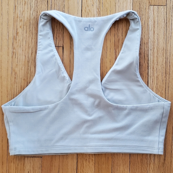 ALO Sueded base bra in Sandstone - Picture 4 of 4